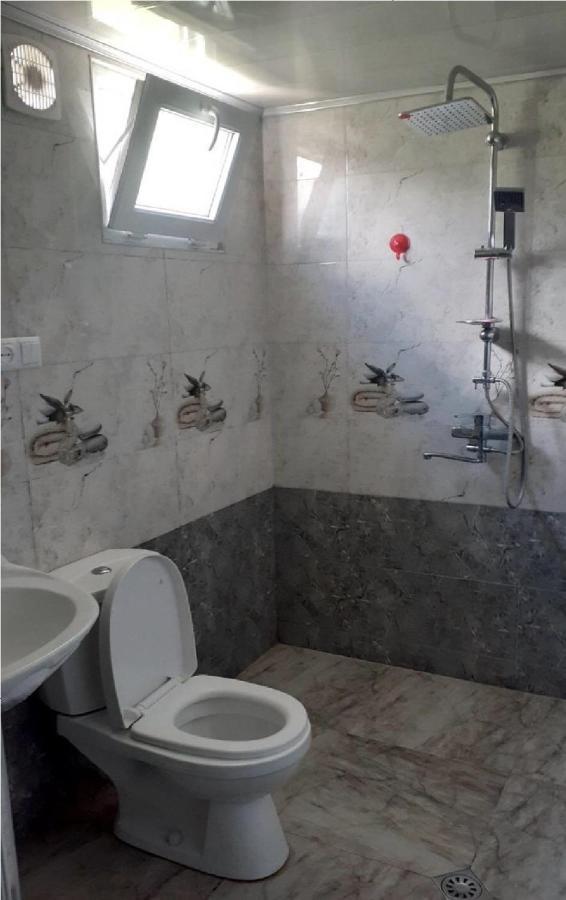 Mate Private Bathrooms Usguli Kültér fotó