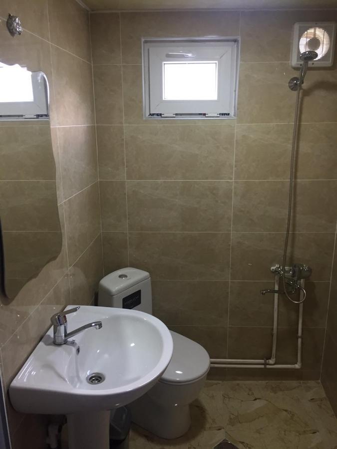 Mate Private Bathrooms Usguli Kültér fotó